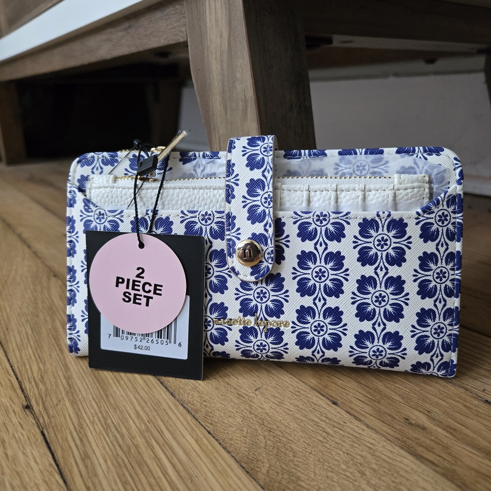 Nanette Lepore Blue Floral Wallet - Blue & White Women's Clutch - Picture 2 of 4